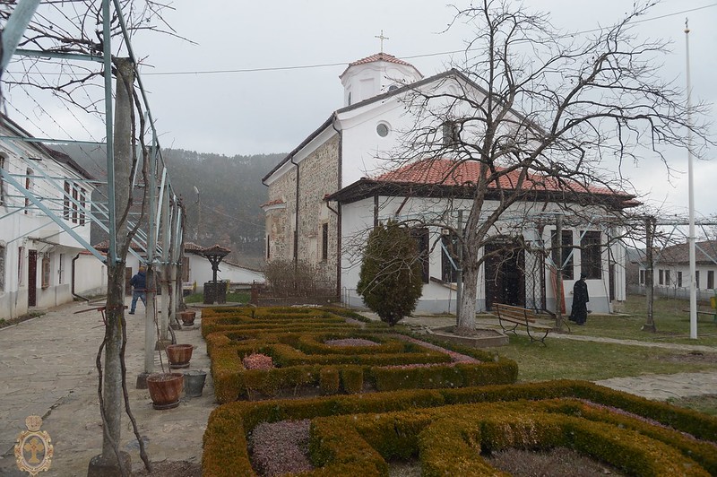 Девически манастир Въведение Богородично Калофер