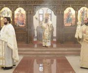 04.11.2012г.  Архиерейска света Литургия  в храм 