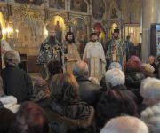 21.11.2012г. Гр. Калофер - Архиерейска св. Литургия . Въведение Богородично ( Ден на православната християнска младеж и семейство )