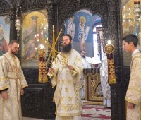 09.06.2019 г. - 7 Неделя след Пасха - на св. Отци от Първия вселенски събор. Архиерейска св. Литургия в митрополитския храм 